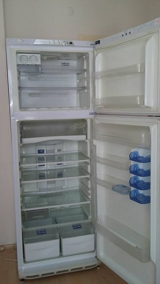 ariston buzdolabı