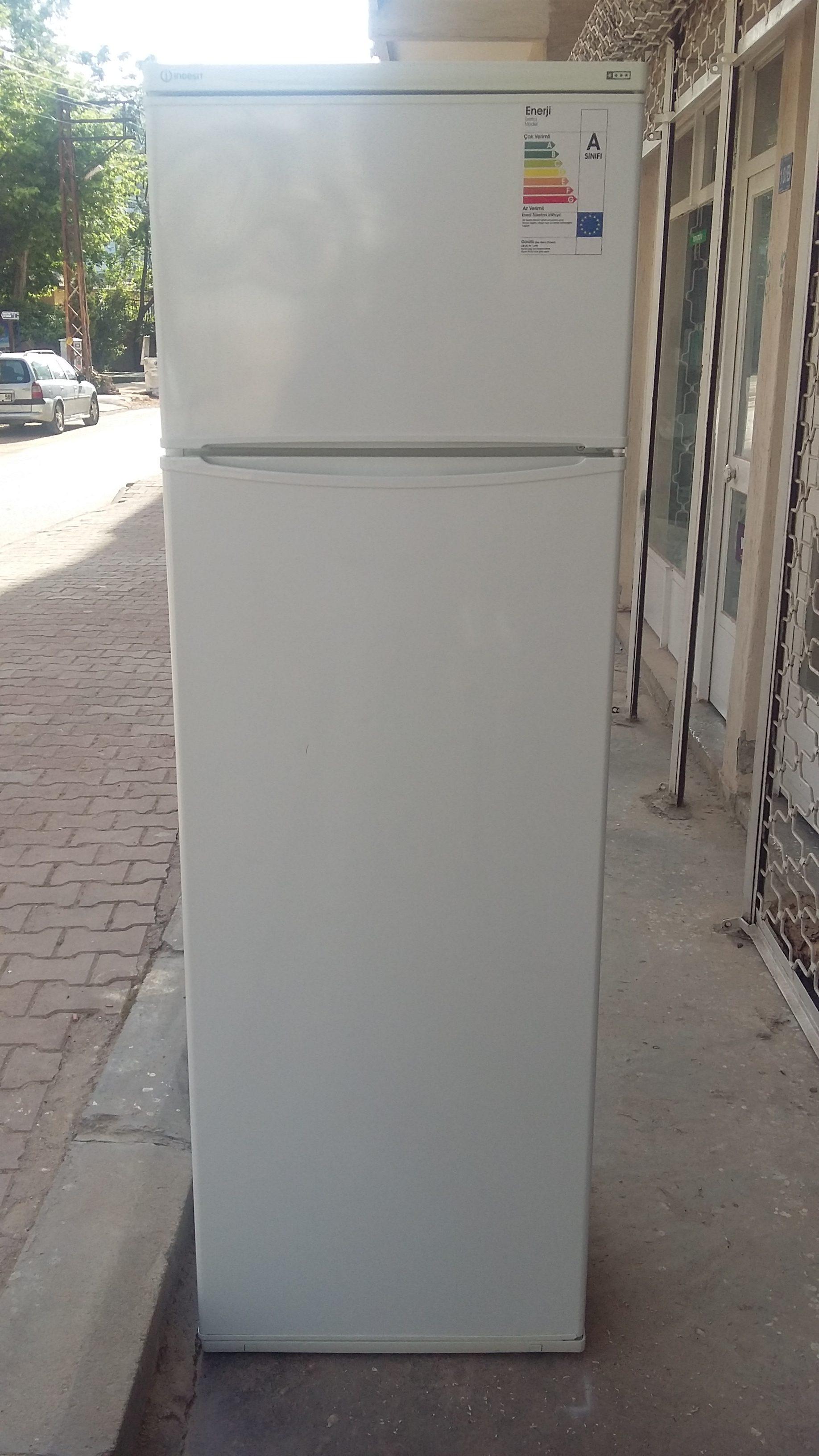 indesit buzdolabı